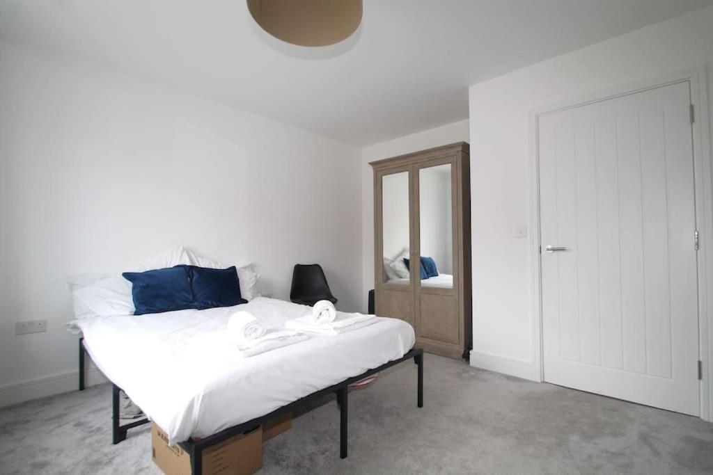 Beaulieu Park - Sleeps 10 - Chelmsford Vila Broomfield  Exterior foto