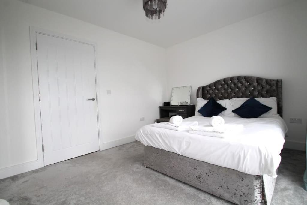 Beaulieu Park - Sleeps 10 - Chelmsford Vila Broomfield  Exterior foto